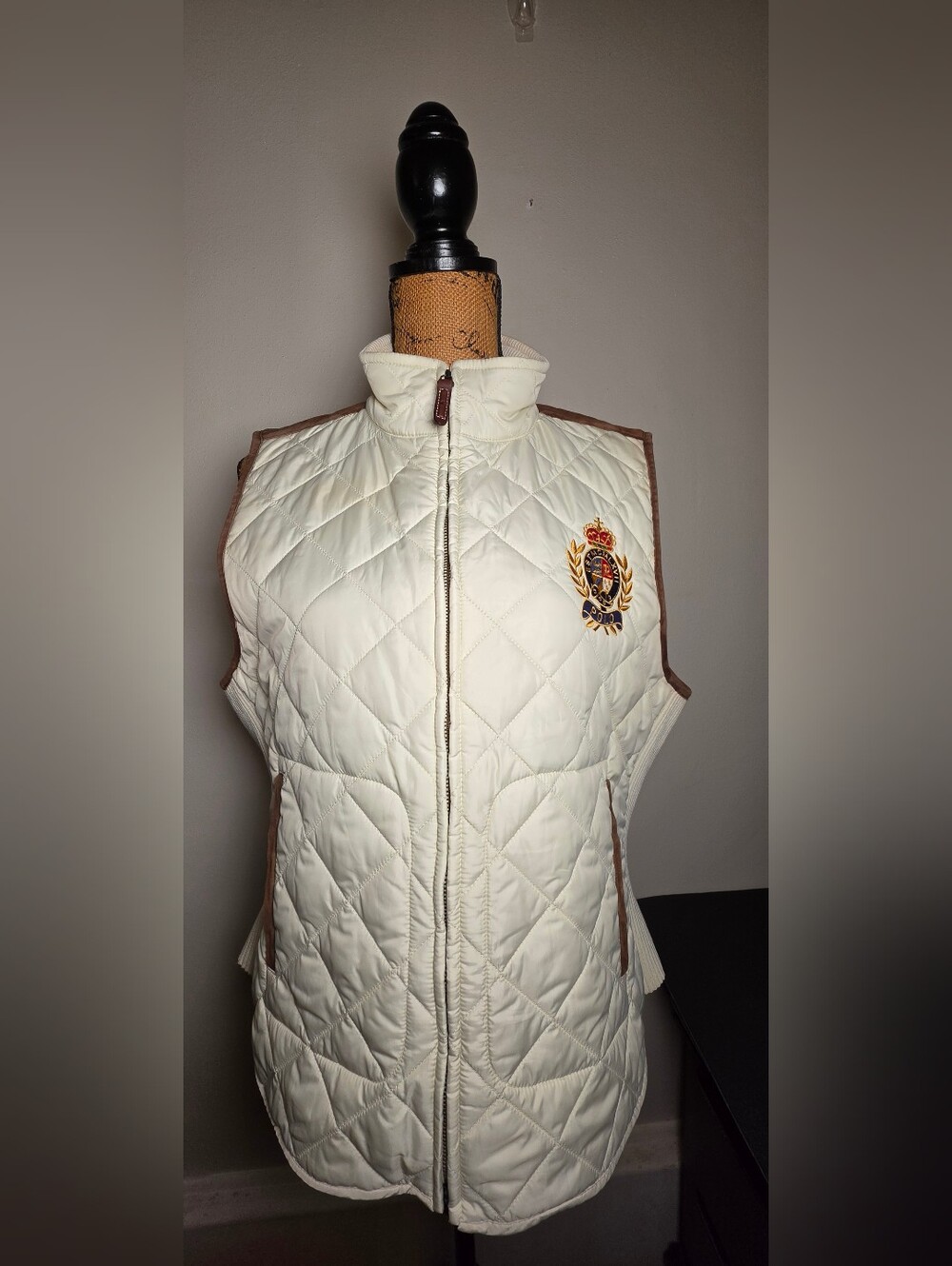 Quilted Cream Women’s Vest with Crest Embroidery